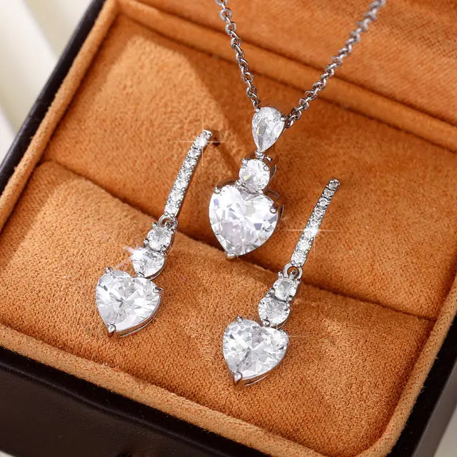 Conjunto de joyas de cristal